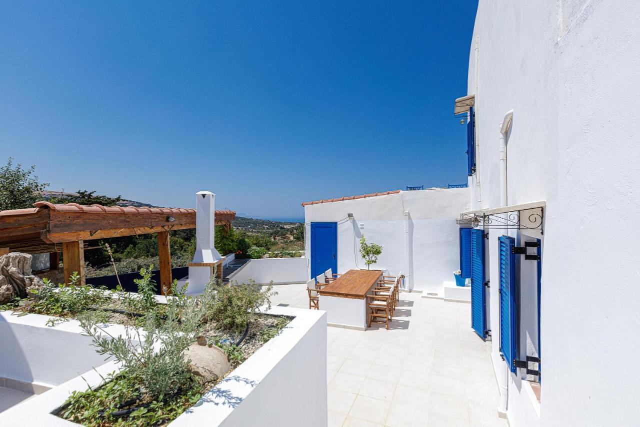 Anna'S Villa In Mesi Village Agia Triada Luaran gambar